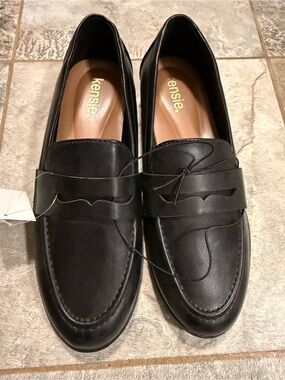 Kensie Black Slip-On Penny Loafers